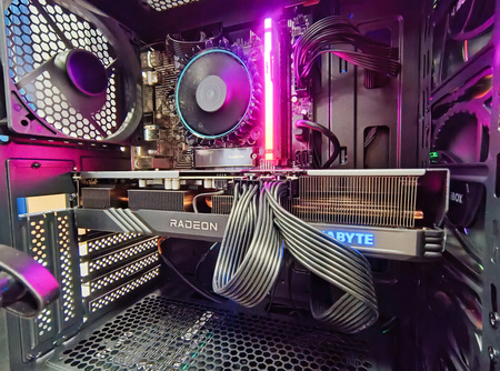 KOMPUTER GAMINGOWY INTEL CORE I5 12400F 16GB RAM 1TB M2 Windows